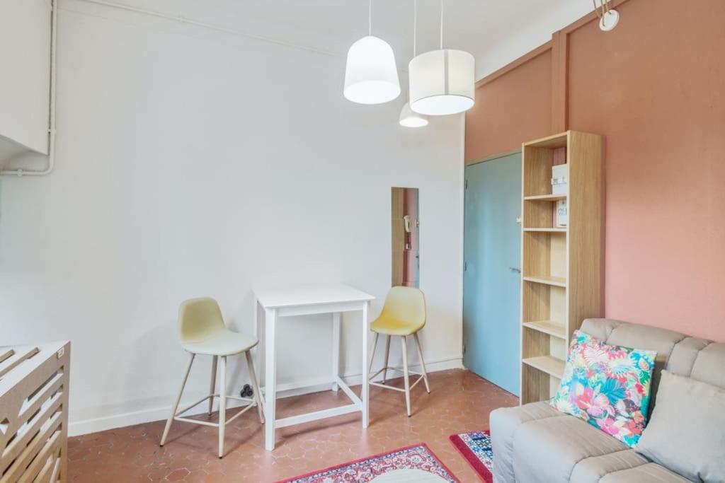 Serenite - Appartement Climatise Au Calme - Wifi Avignon Exteriér fotografie